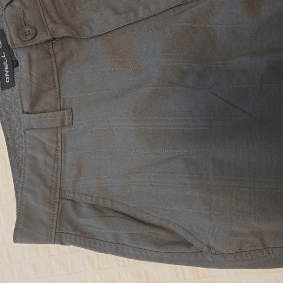 ONEILL Men's Walking Shorts Grey Size 32 - Picture 4 of 10